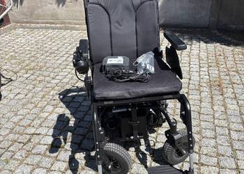Pilne elektryczny wózek inwalidzki