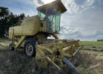 New holland clayson 1540