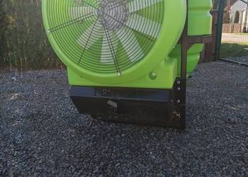 Opryskiwacz sadowniczy ciagnikowy przystawka okrągła głowice polskie