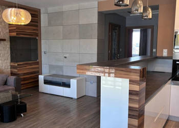 Sprzedam mieszkanie 3 pokoje 56m | loggia 8m | m. postojowe w garażu podzi…