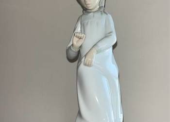 Figurka dziewczyny z pieskiem. Zaphir. Lladro