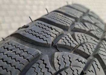 opony 155/70/13 r KELLEY WINTER  st rok 21 75 t bieżnik ok 7 mm nie naprawi