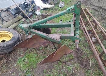 Pług 2 skibowy, przewracają do siana.