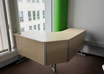 Biurka drewniane narożne biurowe