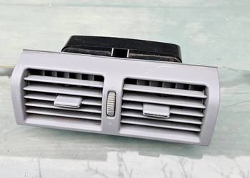 Kratka nawiewu szara środkowa mercedes w210 2108301554