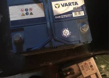 Akumulator Varta  60 ah super stan oderotne bieguny