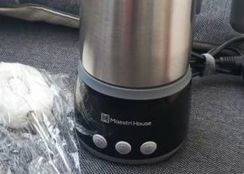 Elektryczny spieniacz mleka