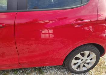 Drzwi Lewy Tył Opel Karl Kolor G6E 0DE Kompletne
