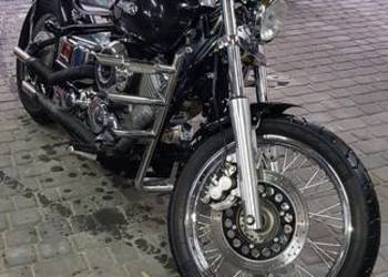 Yamaha dragstar Drag Star 650 custom bobber A2