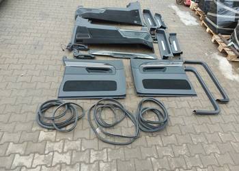 Mercedes EQV w447 V-klasa wnętrze plastyki boczek drzwi bagażnika uszczelka