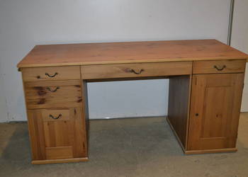 biurko sosnowe . gabinetowe