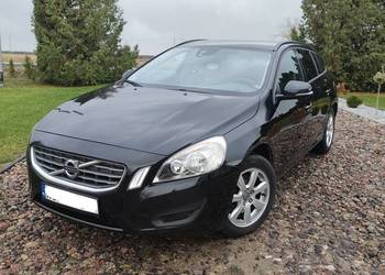 Volvo V60, prywatne, hak, doinwestowane Volvo V60, prywatne, hak, doinwestowane
