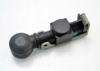 KOŃCÓWKA ŁĄCZNIK ZACZEP KLIPS LINKI BIEGÓW 1.2 6V FABIA I POLO N9 FOX