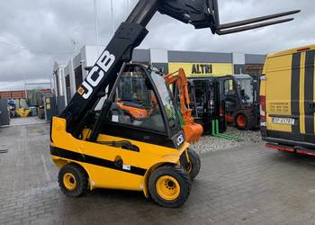Wózek widłowy teleskopowy JCB TLT30D