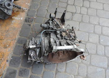 SKRZYNIA BIEGÓW TOYOTA AVENSIS T22 1.8 VVTi 6 BIEGÓW