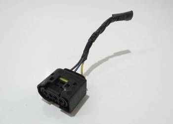 KOSTKA WTYCZKA LAMPY TYŁ W BŁOTNIK BMW X3 F25