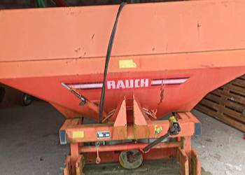 Rozsiewacz nawozów RAUCH ZSB 900
