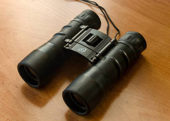 Lornetka 12x32 - kompaktowa, kieszonkowa, dachowa, szkła BK-7
