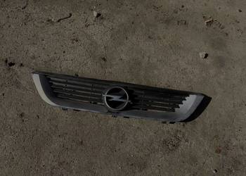 Grill atrapa  Opel Vectra B
