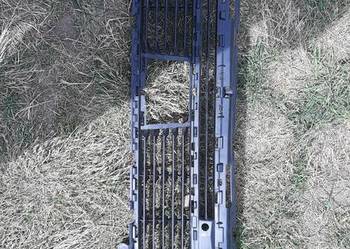 Kratka środkowa Zderzaka 3008 ll Peugeot lift