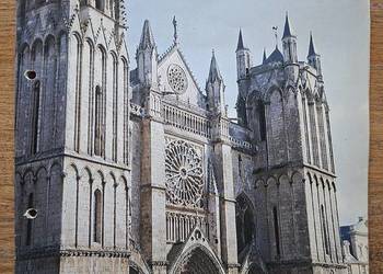 Francja Poitiers Cathedrale Basilique Saint Pierre j. francuski
