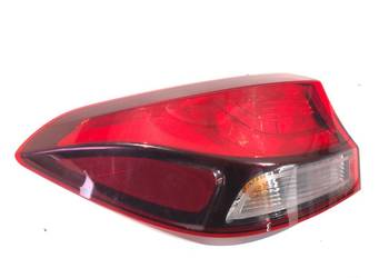 LAMPA LEWY TYŁ HYUNDAI i30 9240164200 Hatchback ŚWIATŁO TYLNA, LEWA