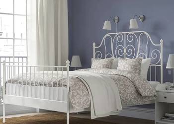 Łóżko IKEA 140x200 ze stelażem i materacem – stan bardzo dobry