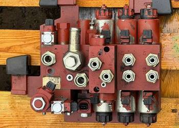 Rozdzielacz hydrauliczny LINDE BR336 E30