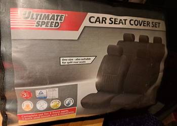 Pokrowce samochodowe