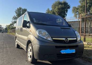 Sprzedam OPEL VIVARO * 2.0 TDCi 115KM 2011r