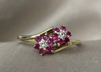 Złoty pierścionek 585 naturalne rubiny i brylanty