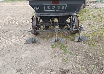 Sadzarka s211 do ziemniaków i radła