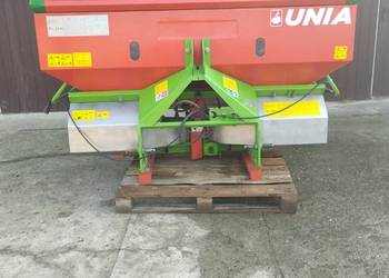 Rozsiewacz do nawozów dwutarczowy Unia MX 1200