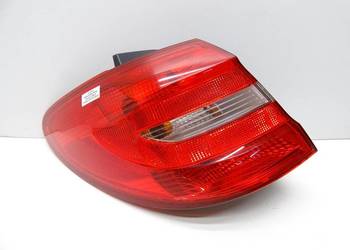 LAMPA LEWA LEWY TYŁ TYLNA A2468200164 MERCEDES W246 B-KLASA