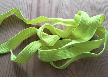 Sznurowadła płaskie długość 120 cm kolor jaskrawa zieleń