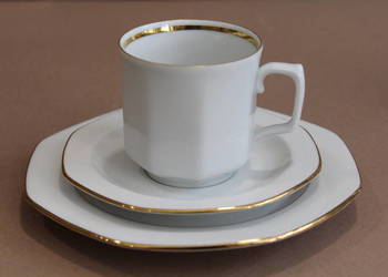 Filiżanka ze spodkiem i talerzem deserowym Seltmann Weiden Filiżanka ze spodkiem i talerzem deserowym Seltmann Weiden