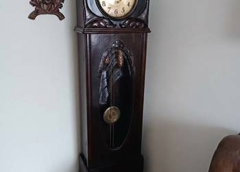 Stary niemiecki zegar z PRL