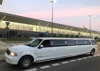 Limuzyna XXL Lincoln Navigator! 12 metrowa LPG/kat.B (hummer Town car )