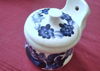 Pojemnik na sól porcelanowy Włocławek wiszący fajans solniczka
