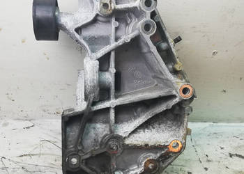 Łapa alternatora Mitsubishi Canter 3.0 504371326