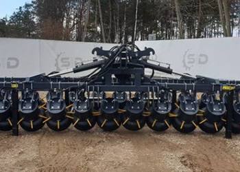 Chwastownik oponowy Chwastownik oponowy