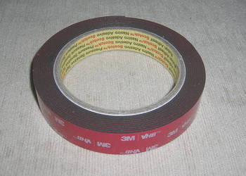 Dwustronna taśma klejąca 19 mm x 3 m 4611F VHB szara