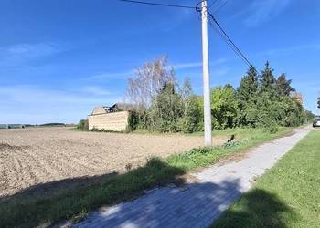 Posiadłość Działka 0,4ha z domem i zabudową gospodarczą SOBIAŁKOWO RAWICZ