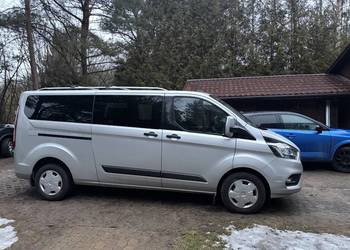 Ford Transit Custom 9-cio osobowy