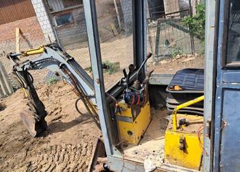 Sprzedam lub wynajmę minikoparkę 1.5t yanmar plus wiertnica