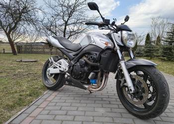 Suzuki gsr 600