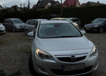 OPEL ASTRA -J 1,6 benzyna 2011r.