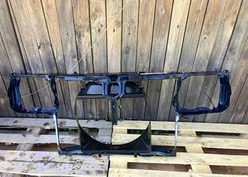 Pas przedni Mercedes w202 c-klasa