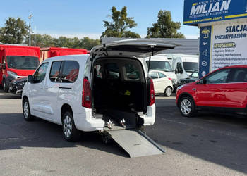 Opel Combo Life Opel ComboLife Niepełnosprawnych inwalida rampa Bogate wyp…