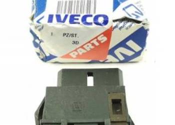 PRZEŁĄCZNIK PODGRZEWANIA LUSTEREK IVECO EUROCARGO 500388503